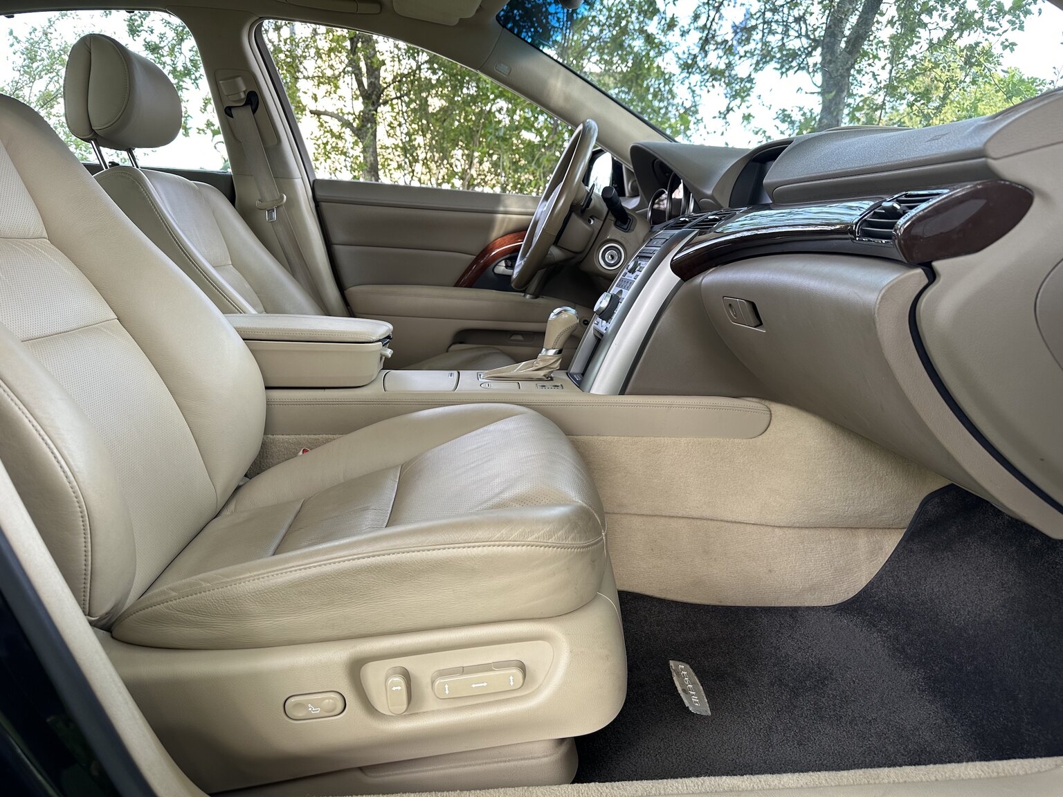 Interiörbild 2007 Honda Legend (22)