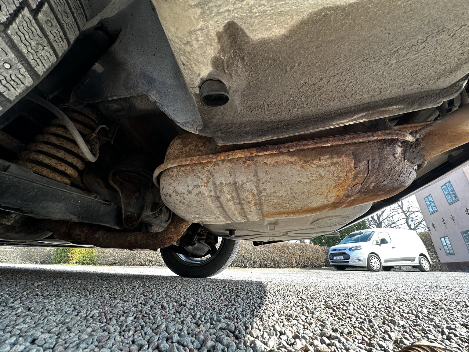 Image of 1993 Mercedes-Benz E 220 mechanics