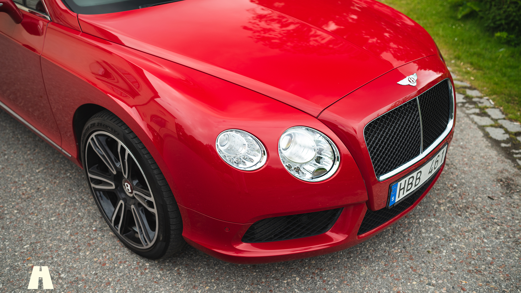 Aussenfoto 2013 Bentley Continental GT V8 (9)