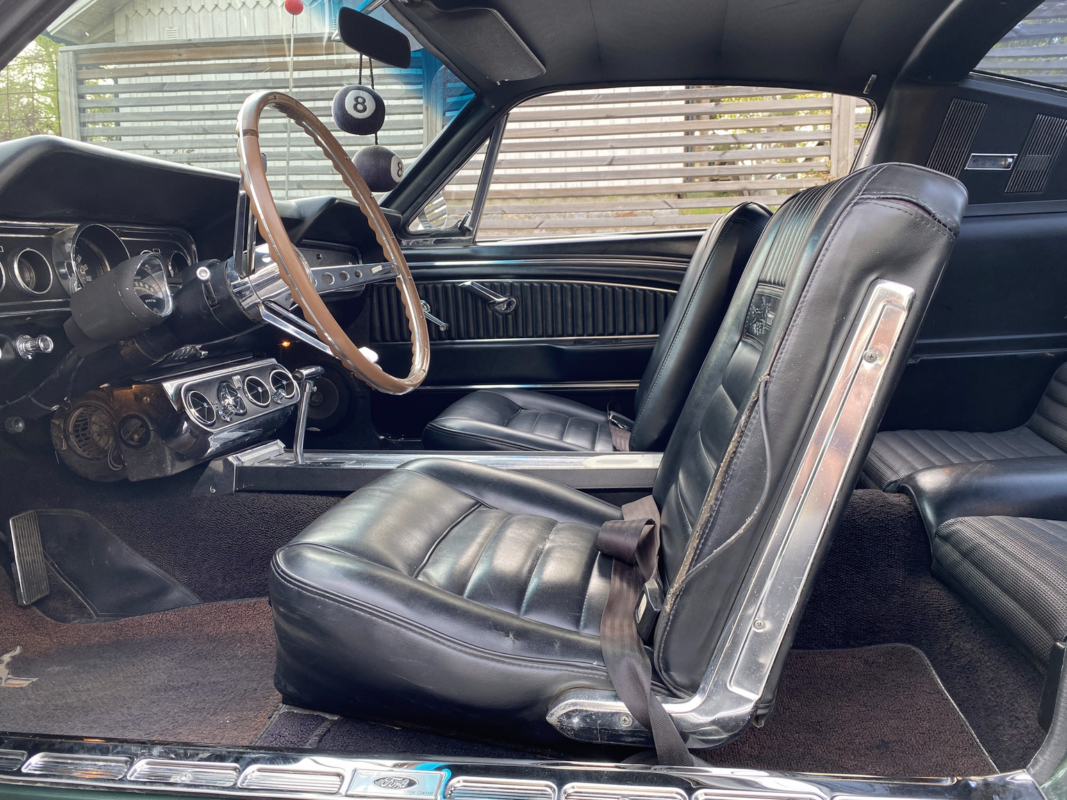 Interior image of 1966 Ford Mustang Fastback GT-clone (2)