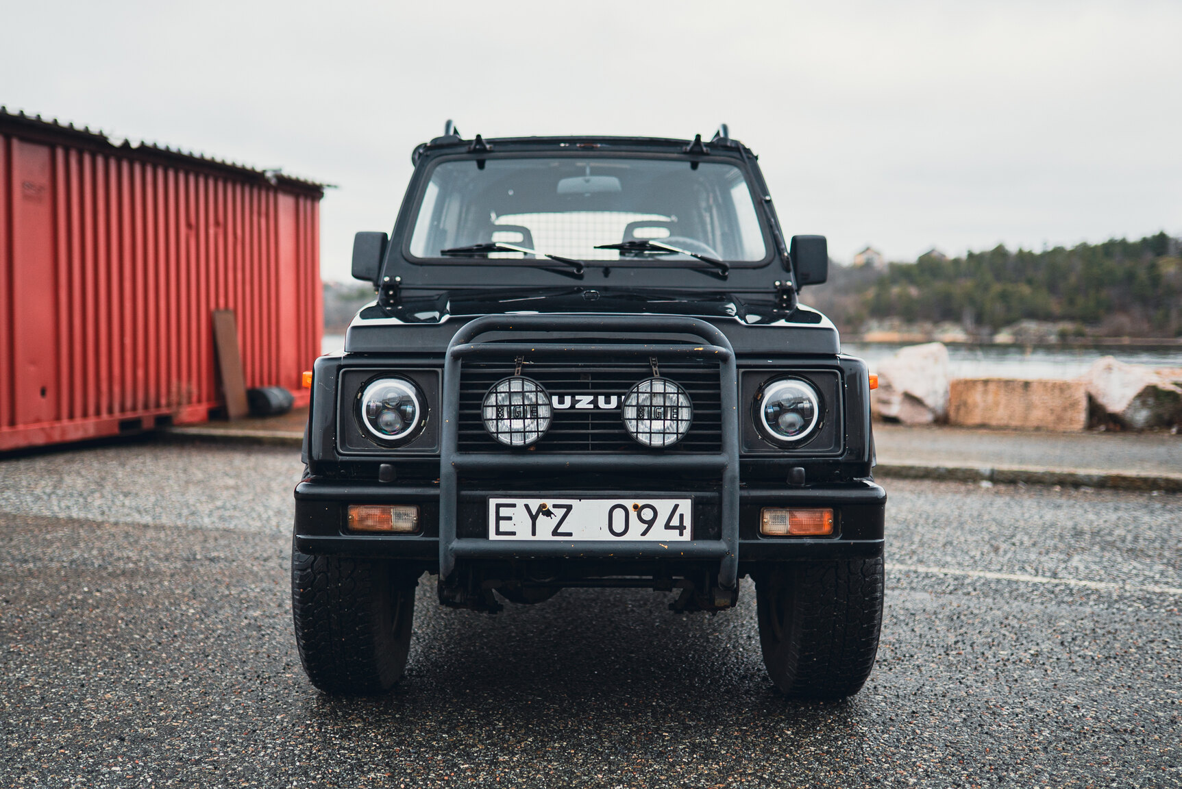 Exteriörbild på 1987 SUZUKI SJ 413 W Samurai 