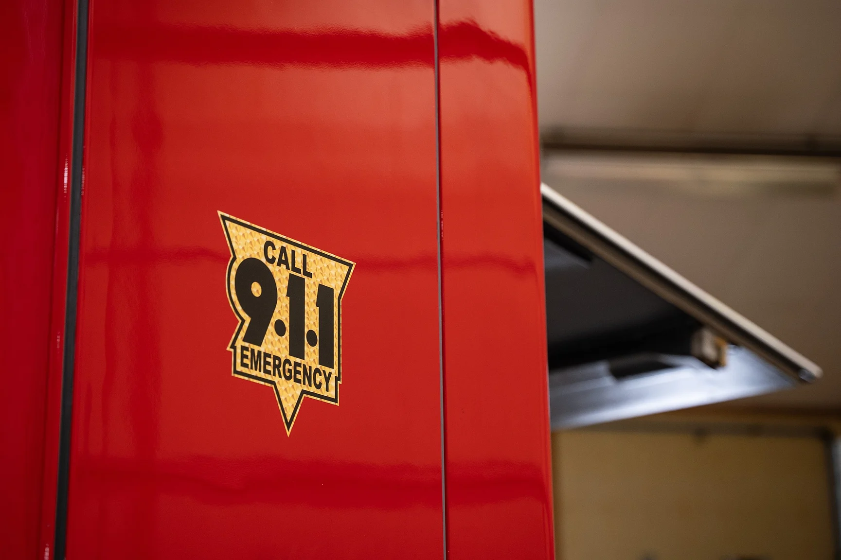 Exteriörbild på 2020 Dodge Ram 2500 Overland (20)