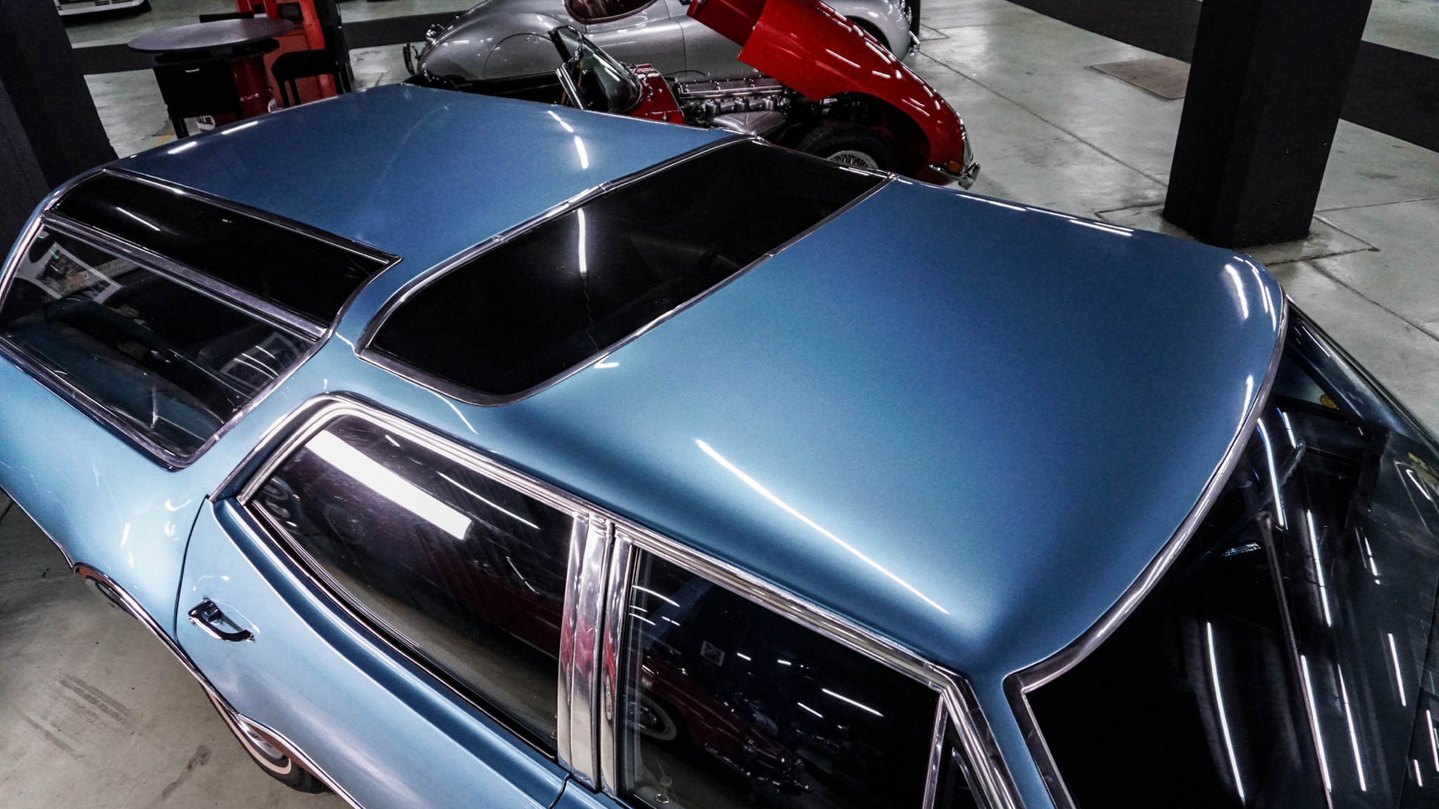 Exterior image of 1968 Oldsmobile Vista Cruiser
