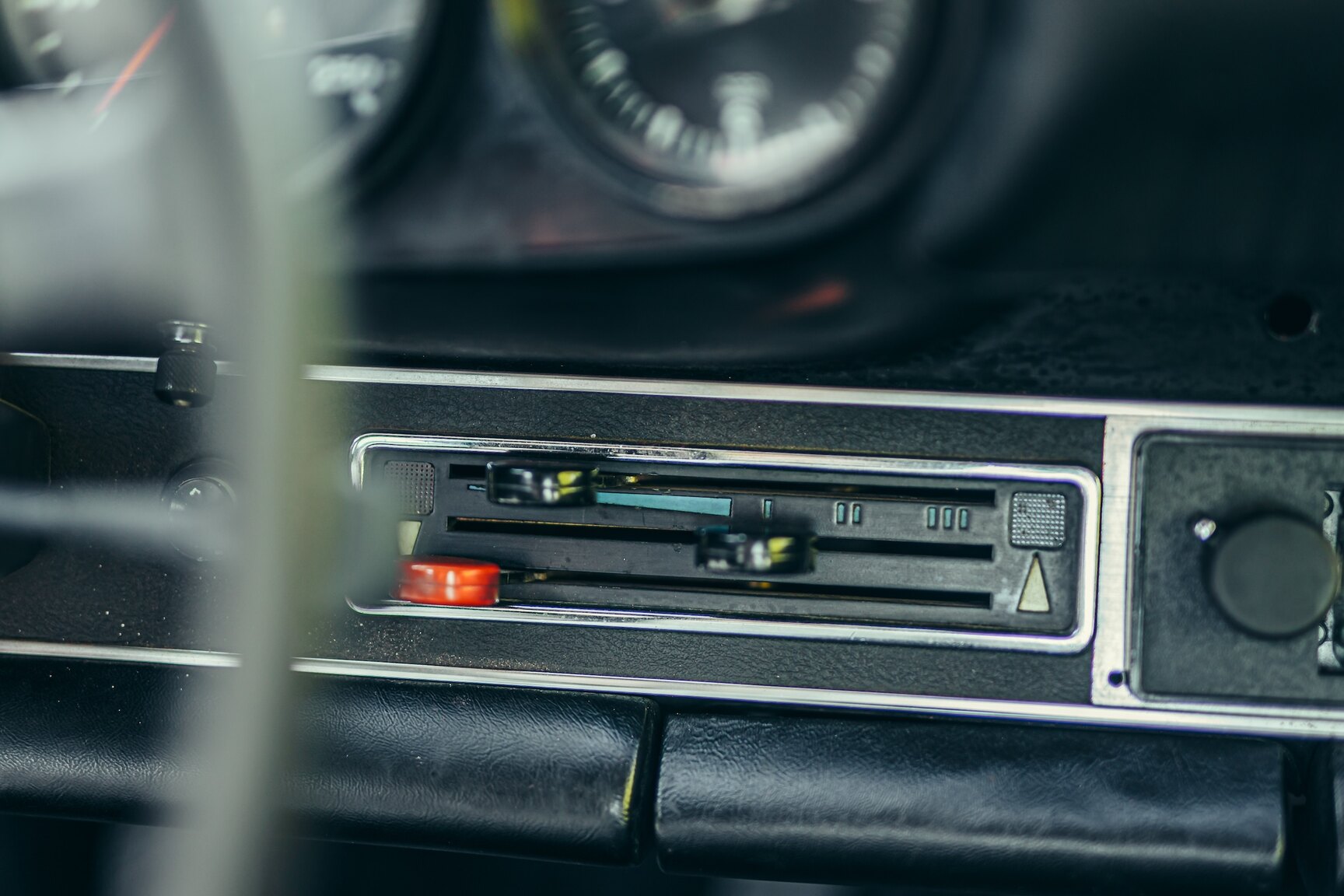 Interior image of 1972 Porsche 911E