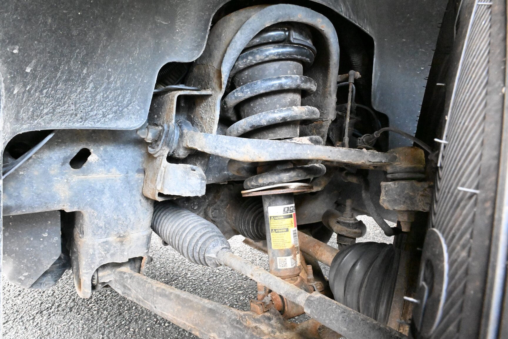 Image of 2010 Cadillac Escalade ESV 6.2 Flexfuel mechanics