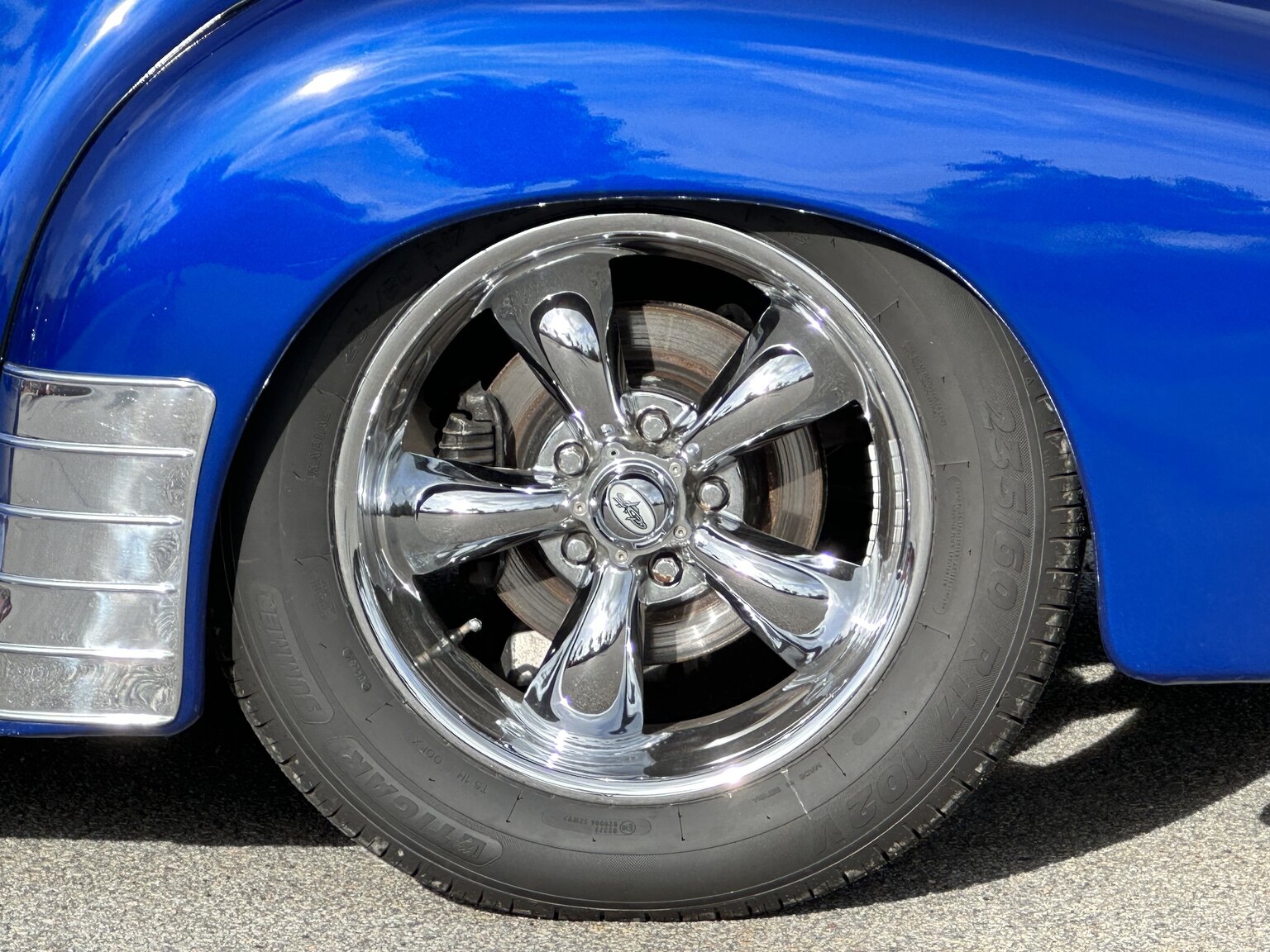 Exterior image of 1948 Oldsmobile Dynamic 78 Club Sedan (11)