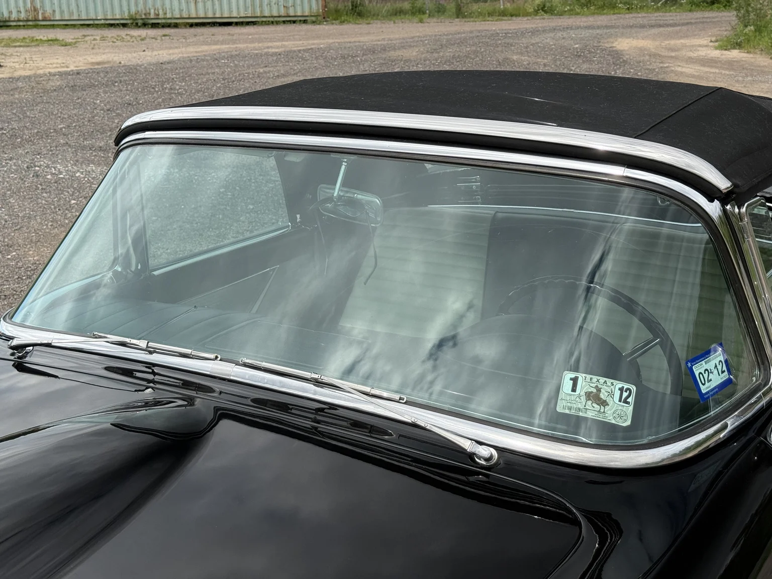 Exteriörbild på 1957 Ford Thunderbird (53)