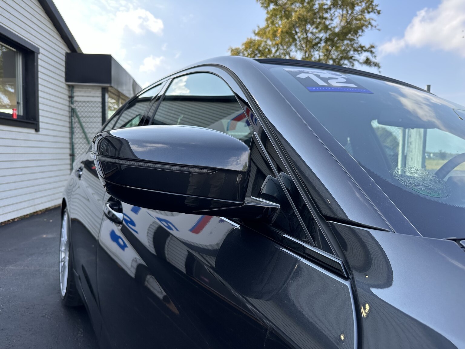 Exterior image of 2019 ALPINA B5 S Bi-Turbo Sedan ALLRAD