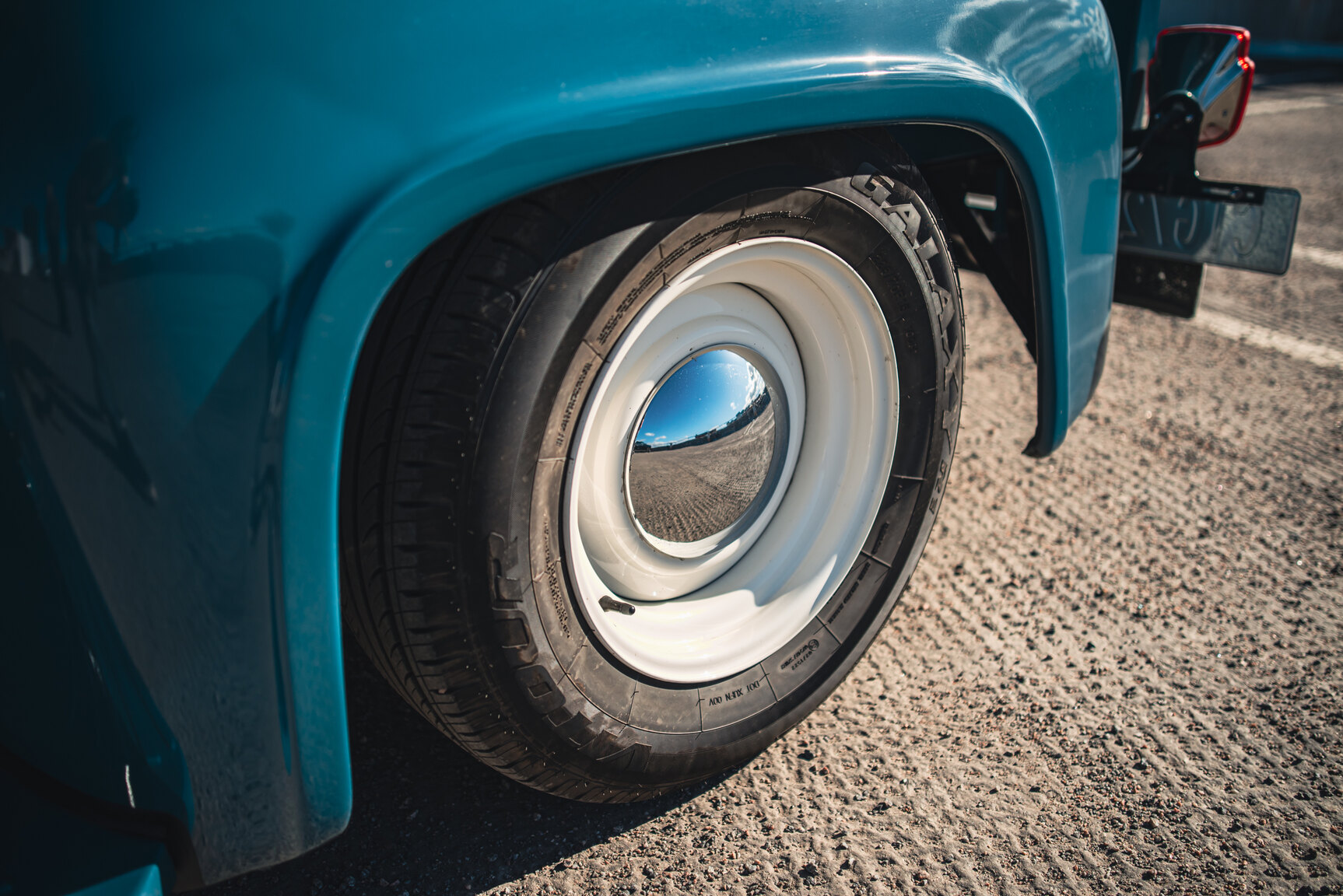 Aussenfoto 1956 FORD F100 Electric