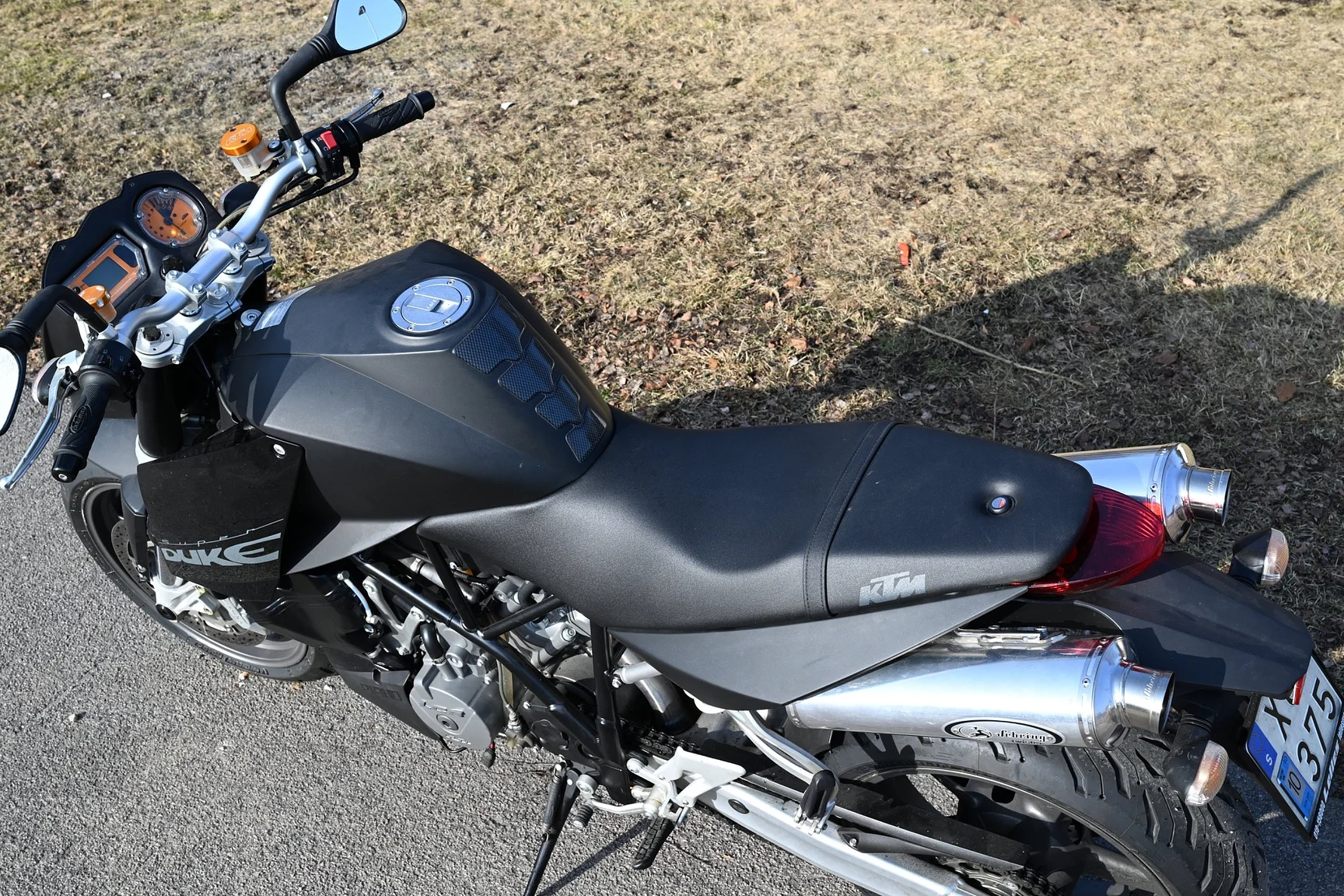 Exteriörbild på 2005 KTM 990 Super Duke (6)