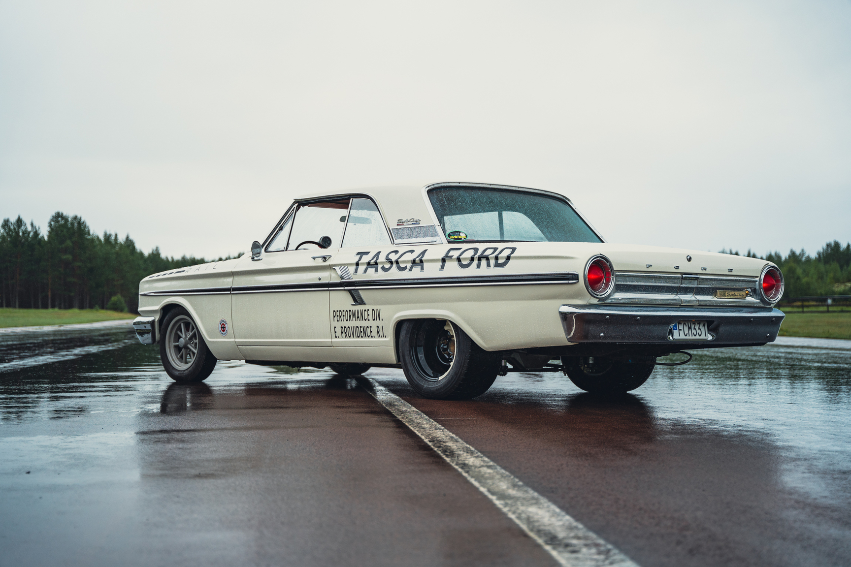 Aussenfoto 1964 Ford Fairlane 500 Sport Coupé (18)