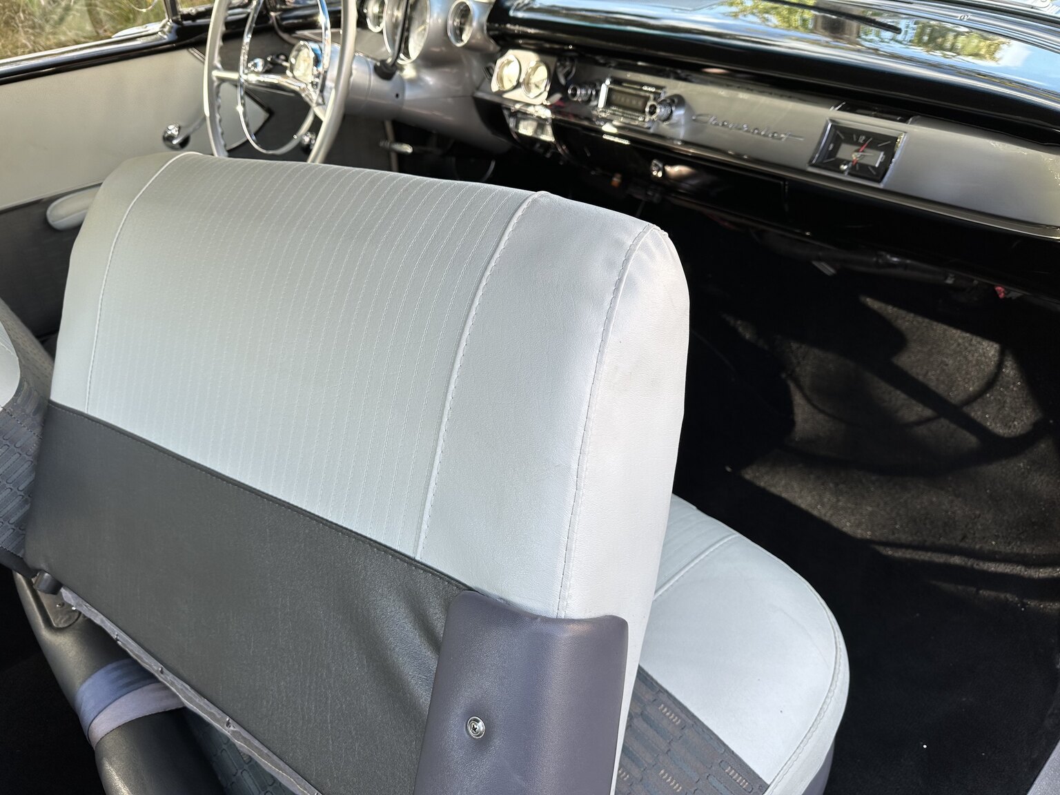 Interior image of 1957 Chevrolet Two-Ten Restomod (39)