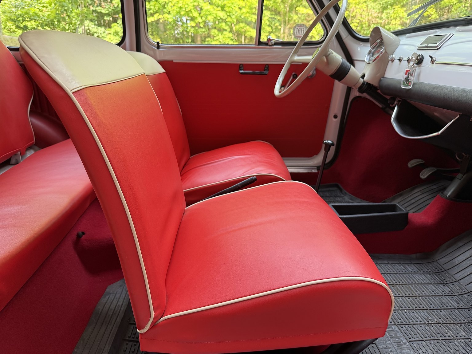 Interior image of 1965 Fiat 500F