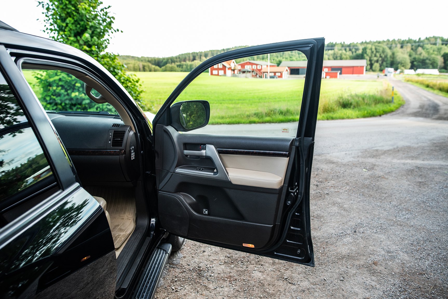 Interior image of 2008 Toyota Land Cruiser 4.5 4WD V8