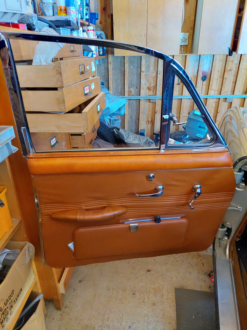 Interior image of 1968 Jaguar 420 4.2 XK Manuell 