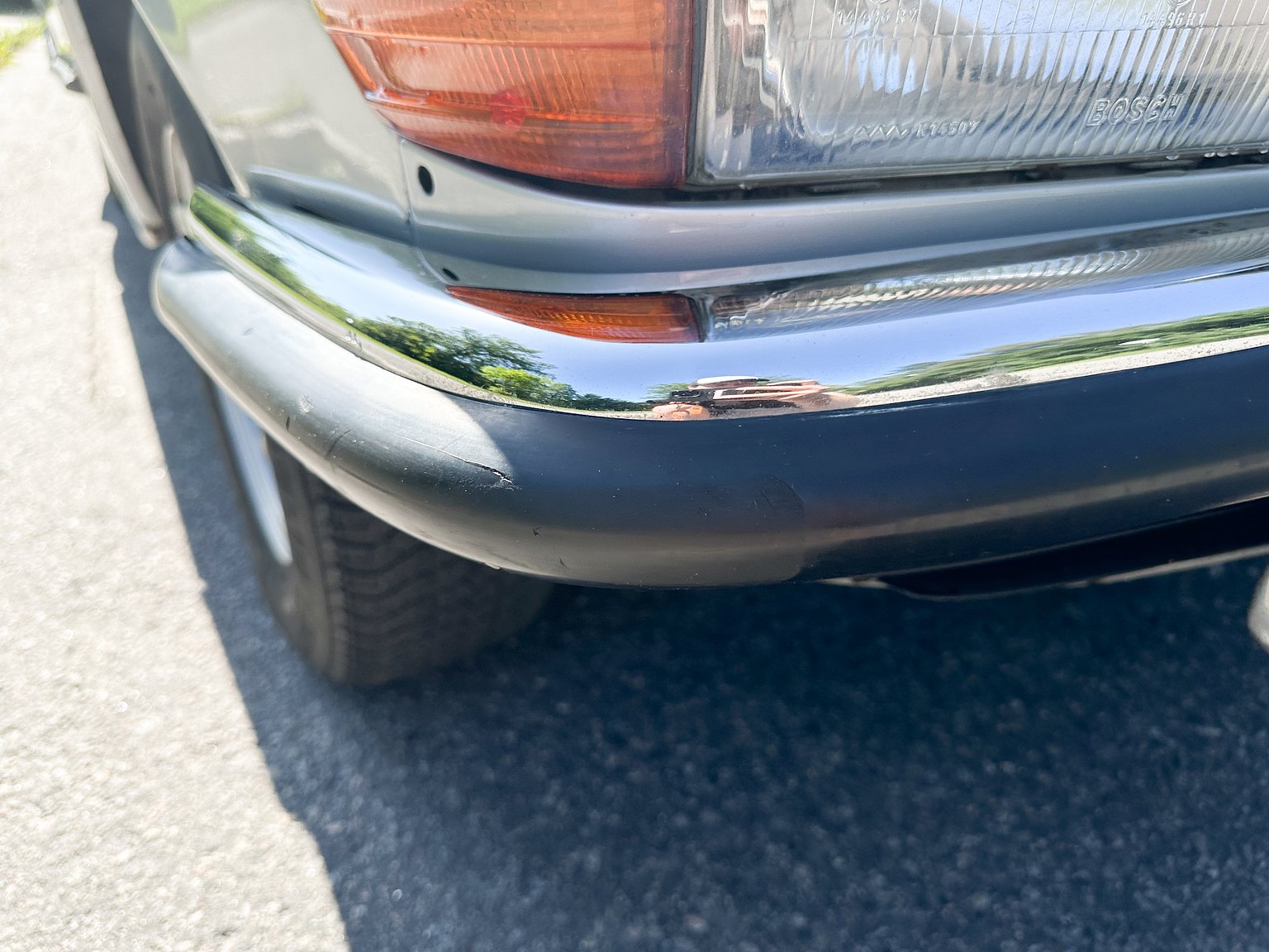 Exteriörbild på 1972 Mercedes-Benz 350 SL