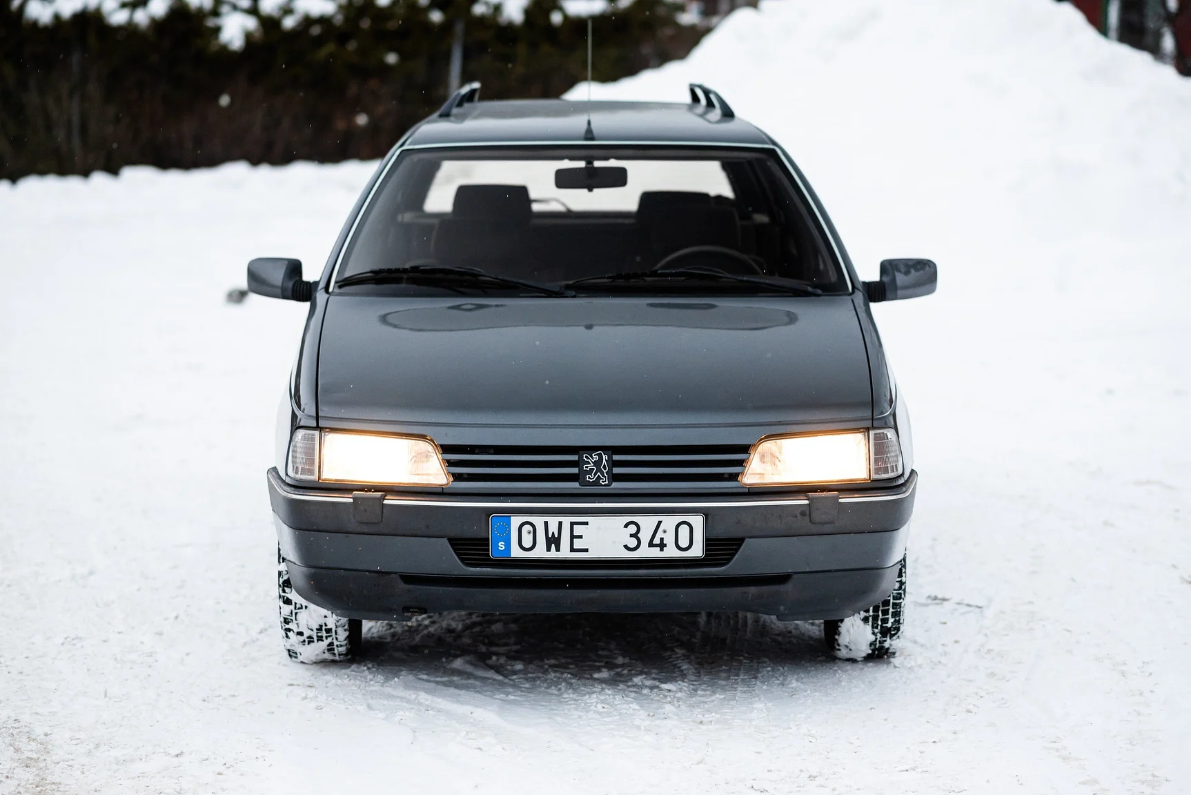 Exterior image of 1991 Peugeot 405 Break SRI (9)