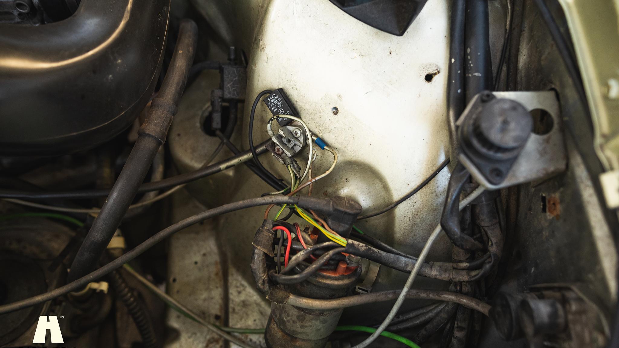 1985 Mercedes-Benz 200 Series 3  (22), Mekanik