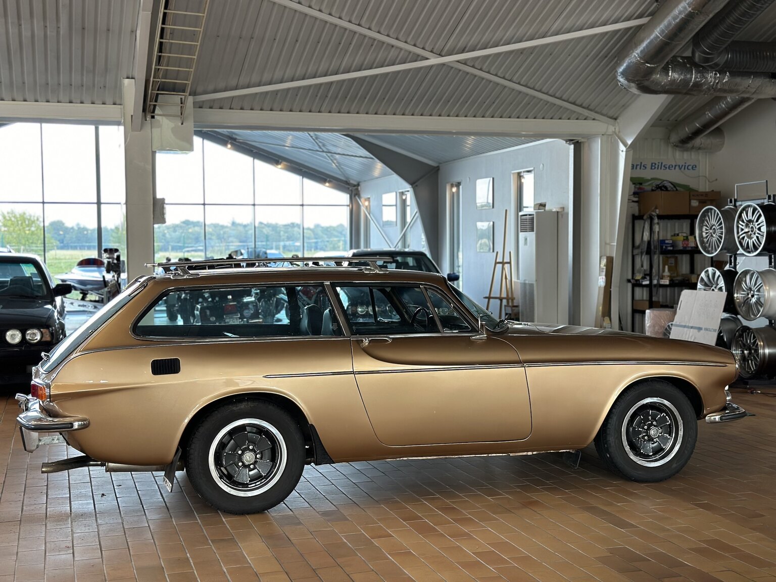 Aussenfoto 1973 Volvo 1800 ES (11)