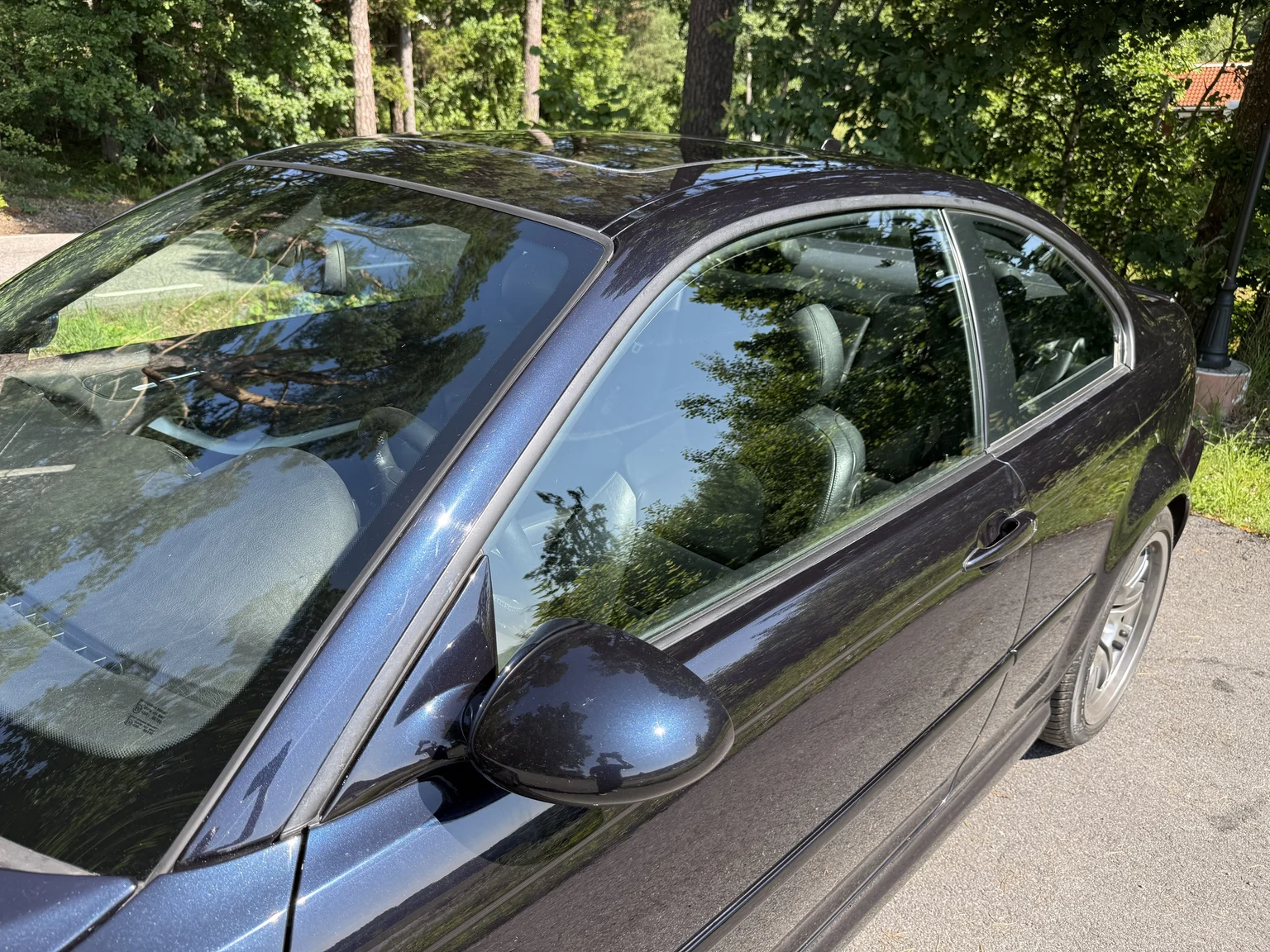 Exteriörbild på 2004 BMW M3 Coupé (24)