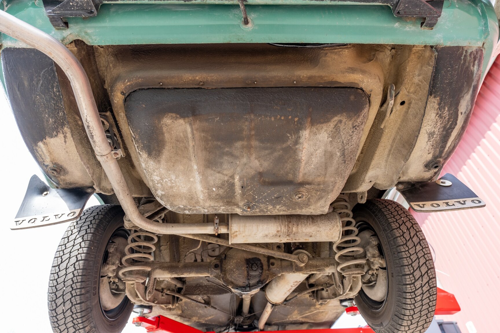 Image of 1973 Volvo 144 mechanics