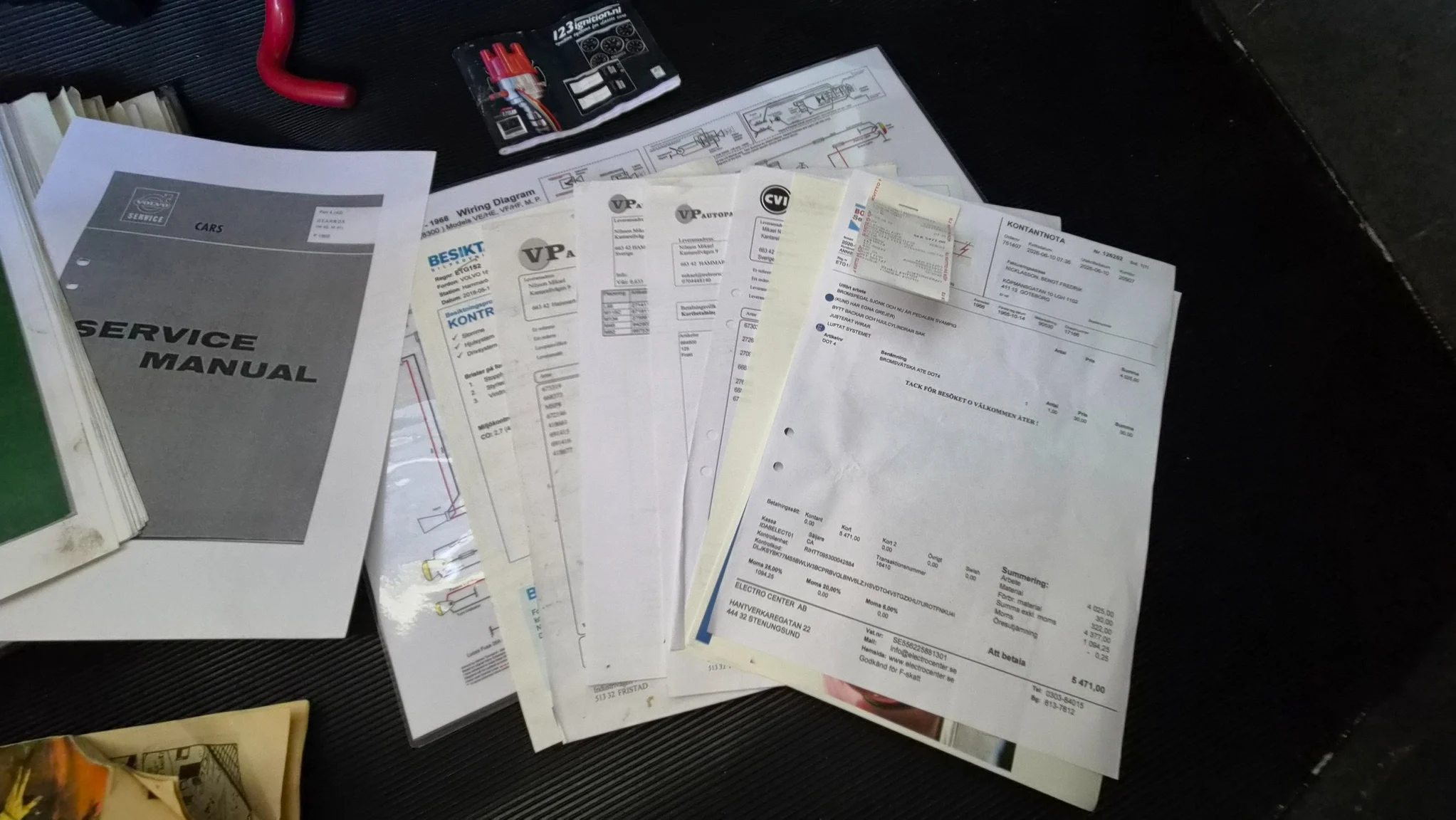 Documentation for 1966 Volvo P 1800S (3)
