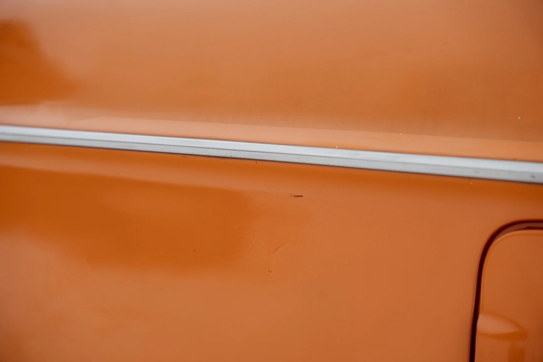 Exteriörbild på 1975 Volvo 242 2-dörrars coupé (37)