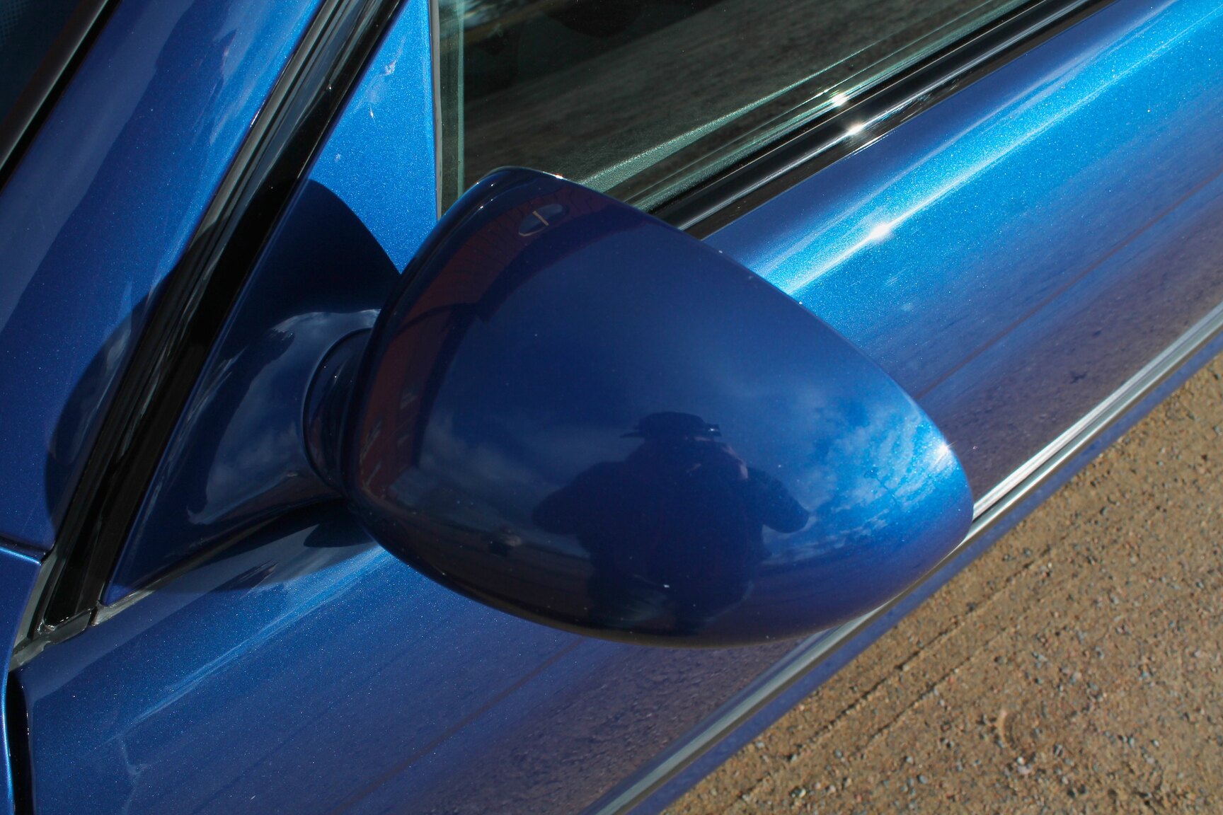 Exteriörbild på 2003 BMW M5