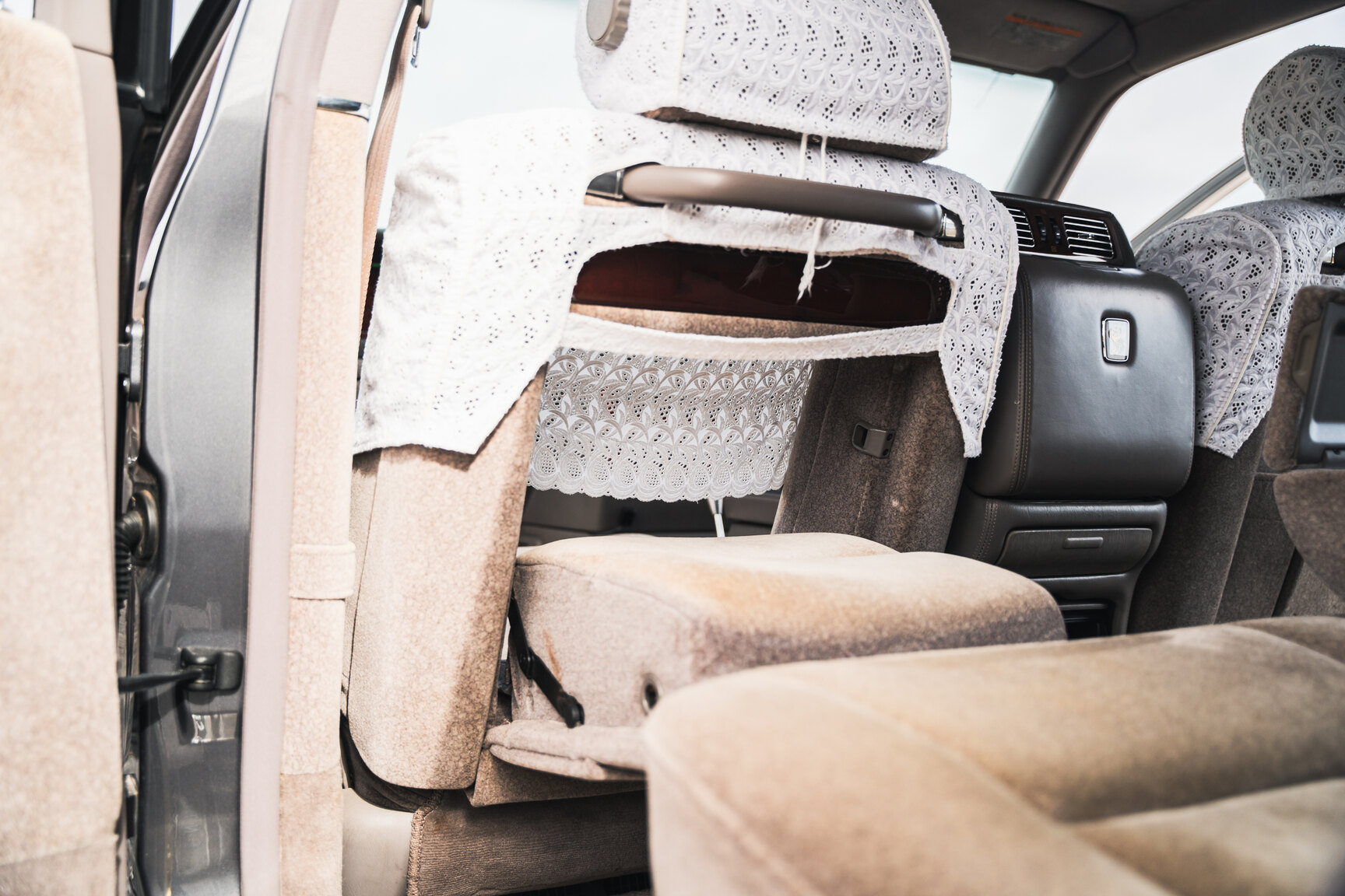 Interiörbild 2000 Toyota Century