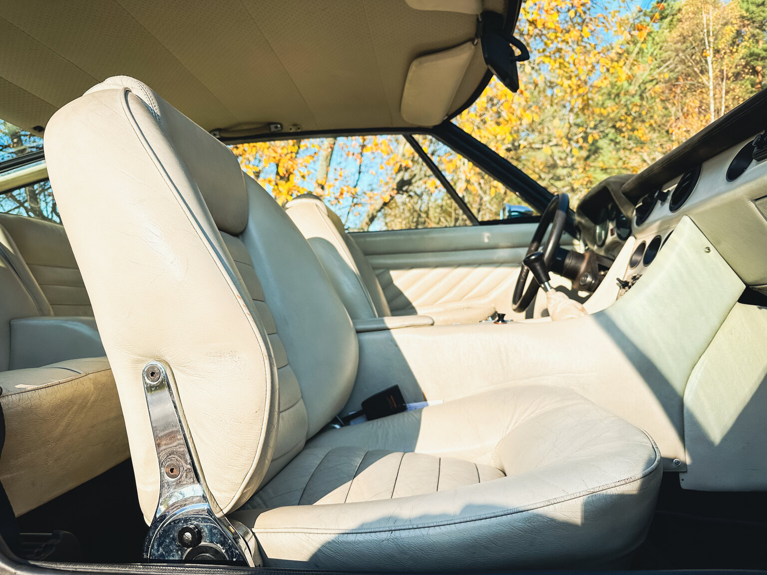 Interiörbild 1973 Maserati Indy