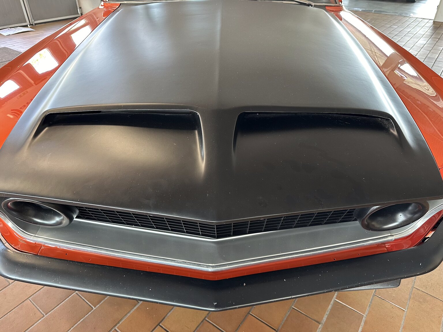 Exteriörbild på 1969 Ford Mustang Fastback Boss Race Car