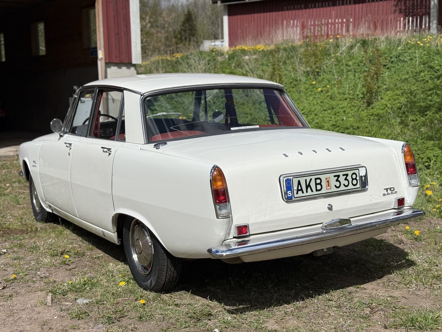 Exterior image of 1967 Rover 2000 TC 2.0 OHC
