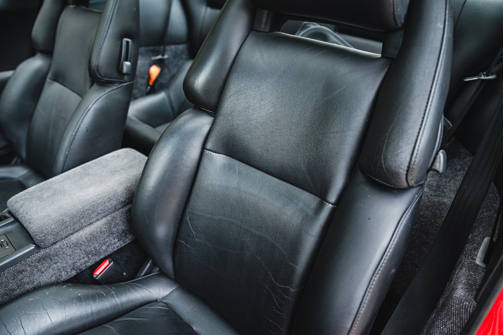 Interior image of 1991 Nissan 300ZX Twin Turbo V6 Z32