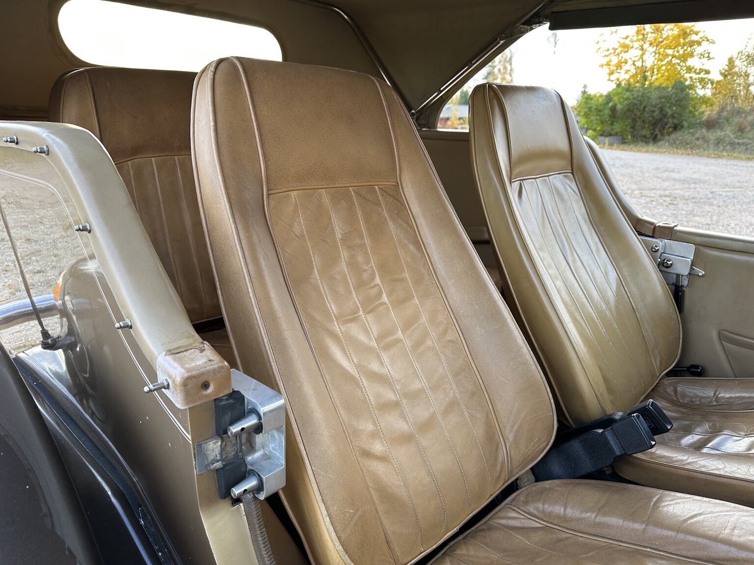 Interior image of 1975 Excalibur Phaeton series III  (6)