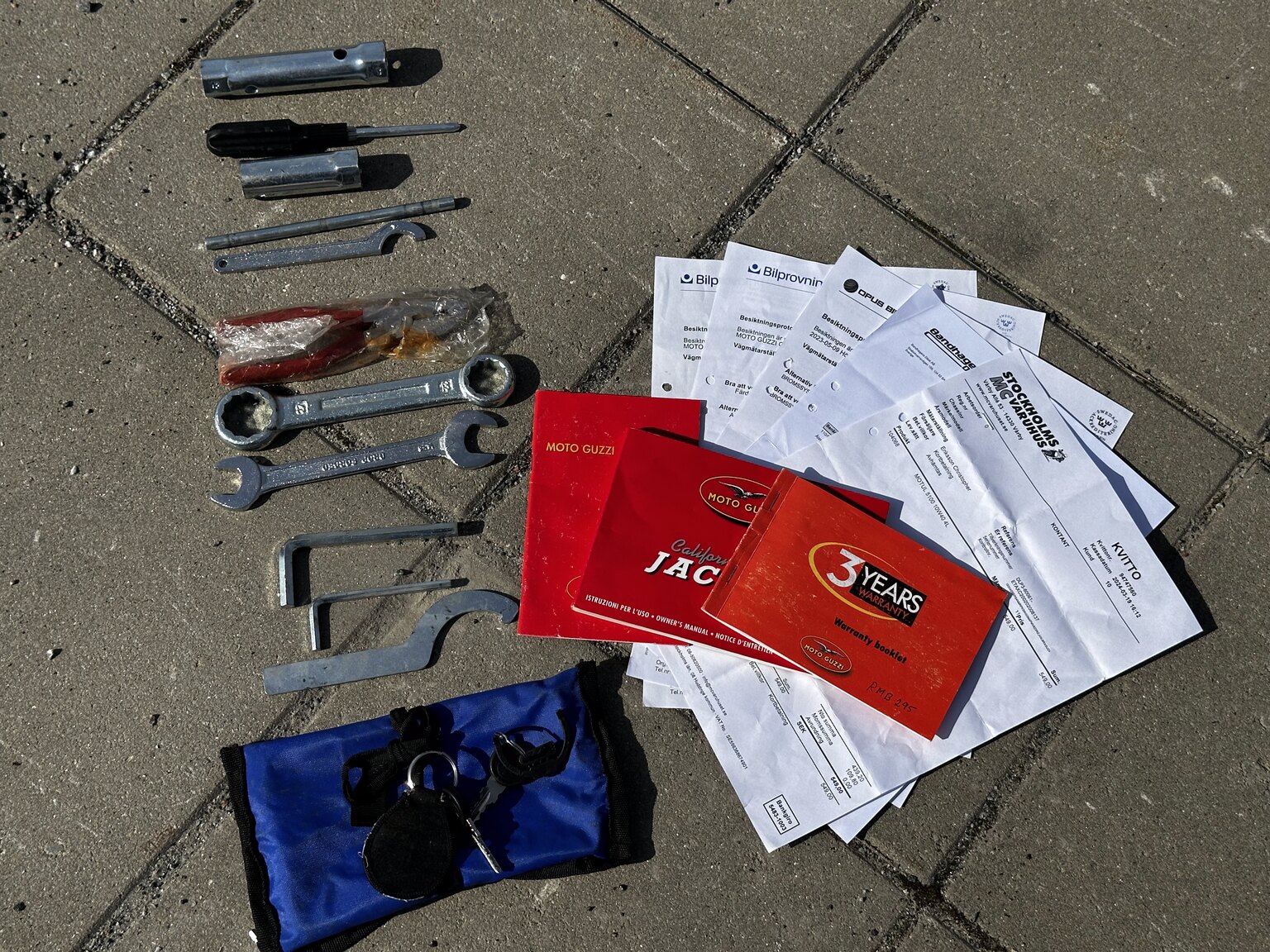 Documentation for 2000 Moto Guzzi California 1100 EV Jackal