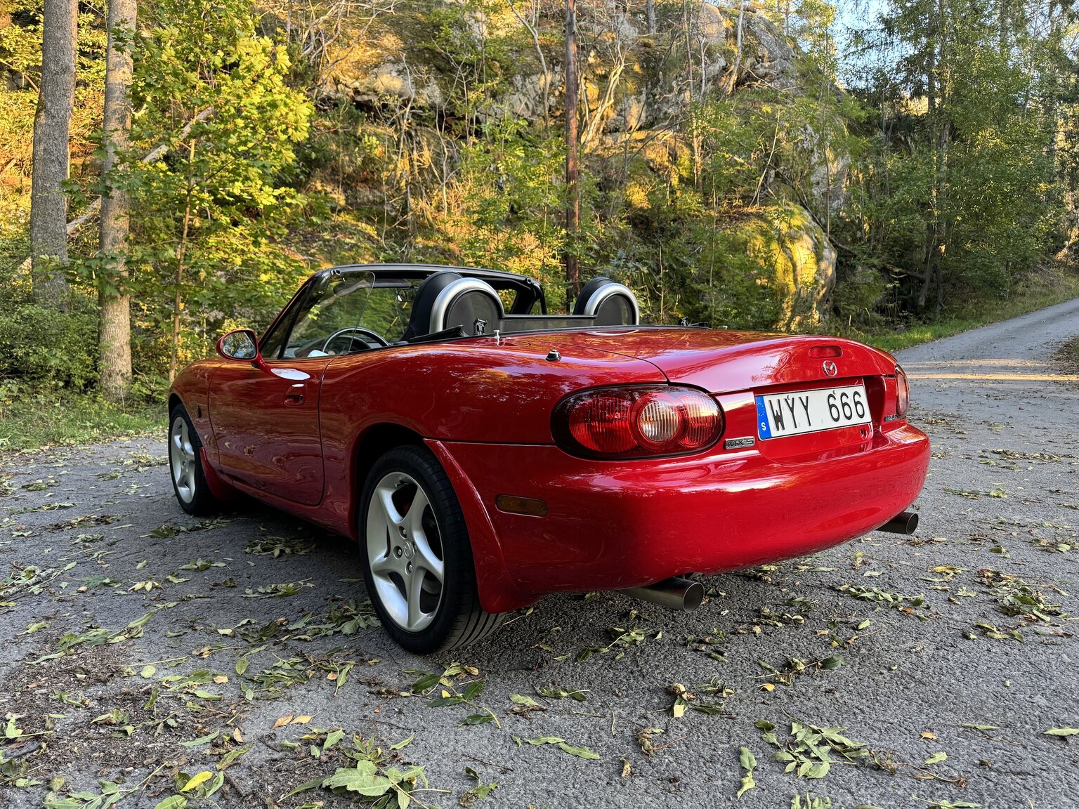 Exterior image of 2004 Mazda MX-5