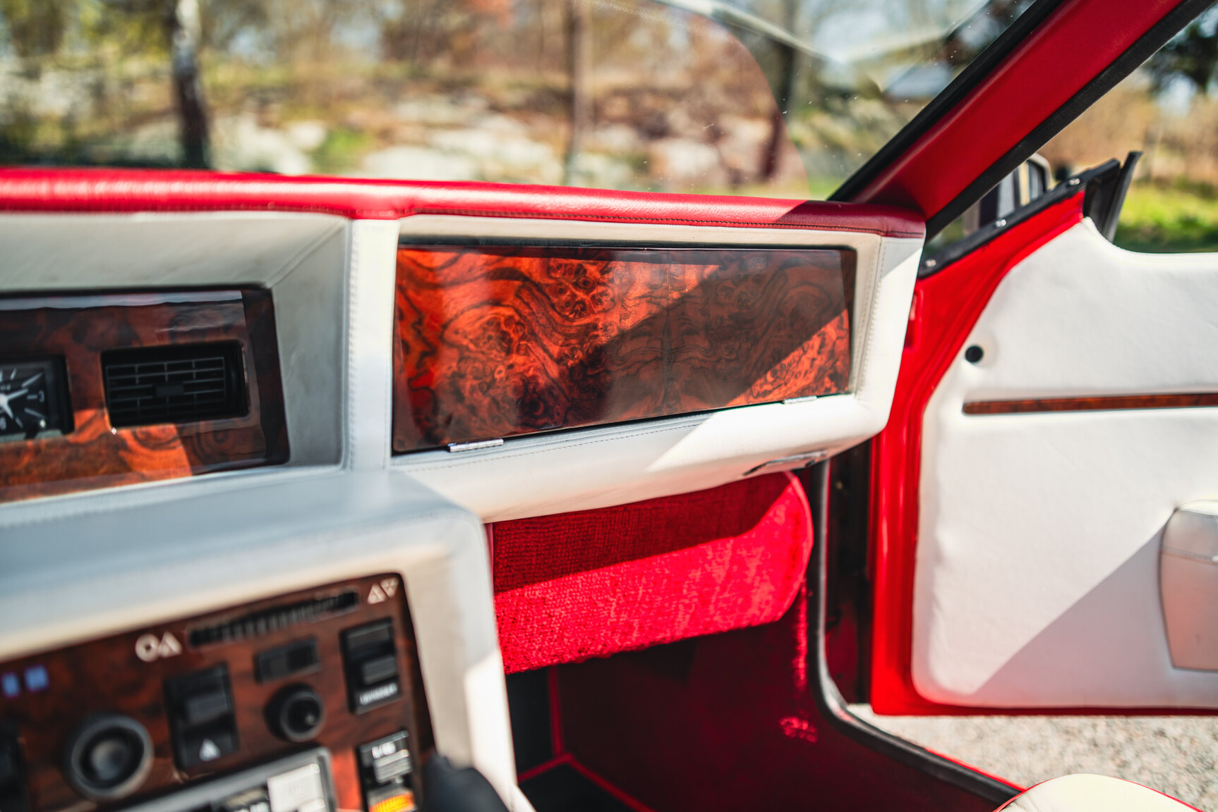 Interiörbild 1985 TVR 350i Cabriolet 3.5 V8