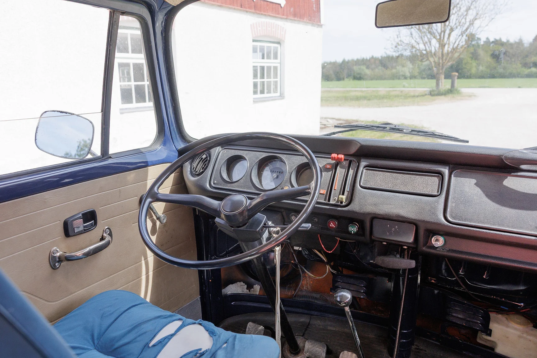 Innenraumfoto von 1973 Volkswagen Typ 2 Transporter T2 (50)