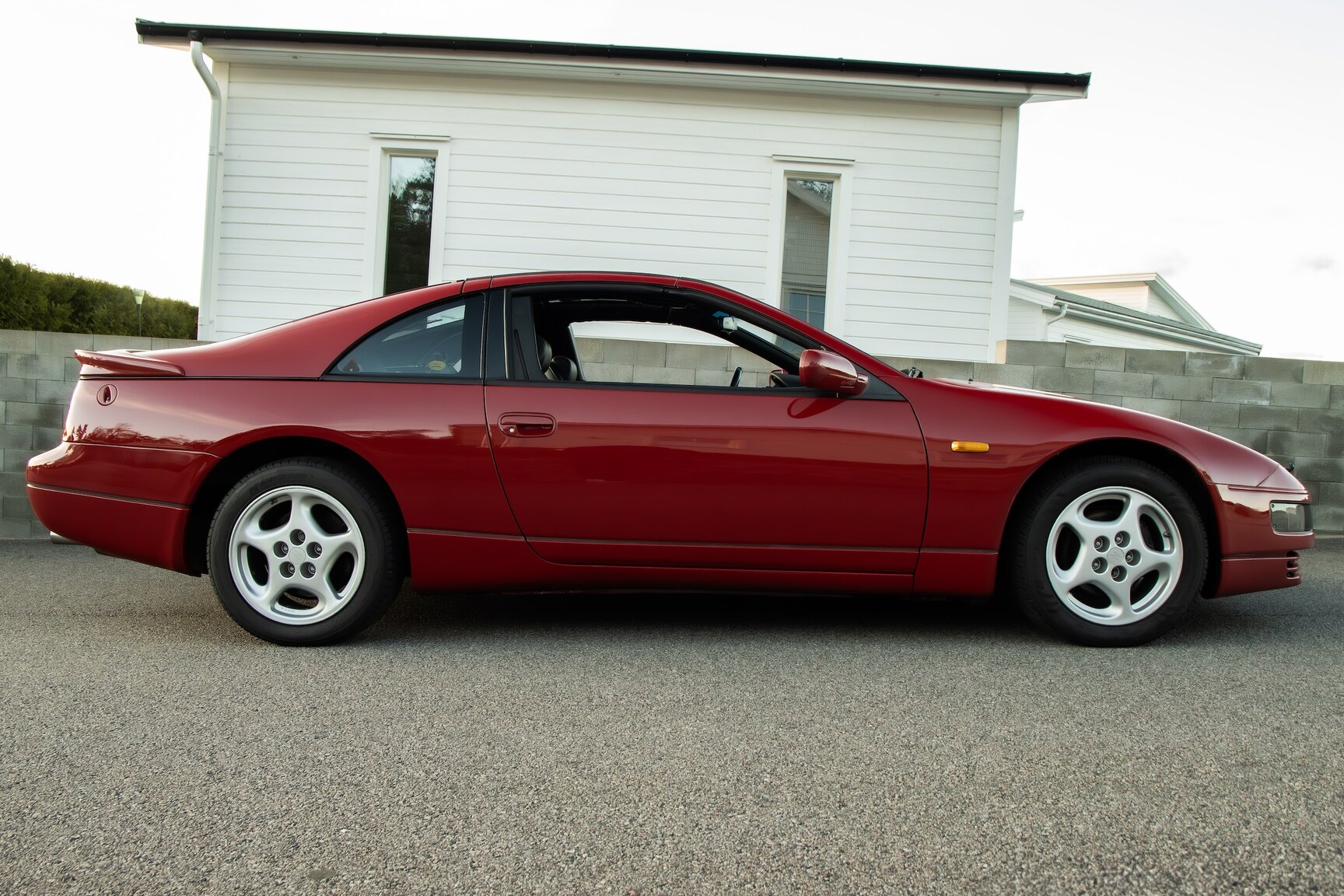 Exterior image of 1990 Nissan 300ZX Twin Turbo