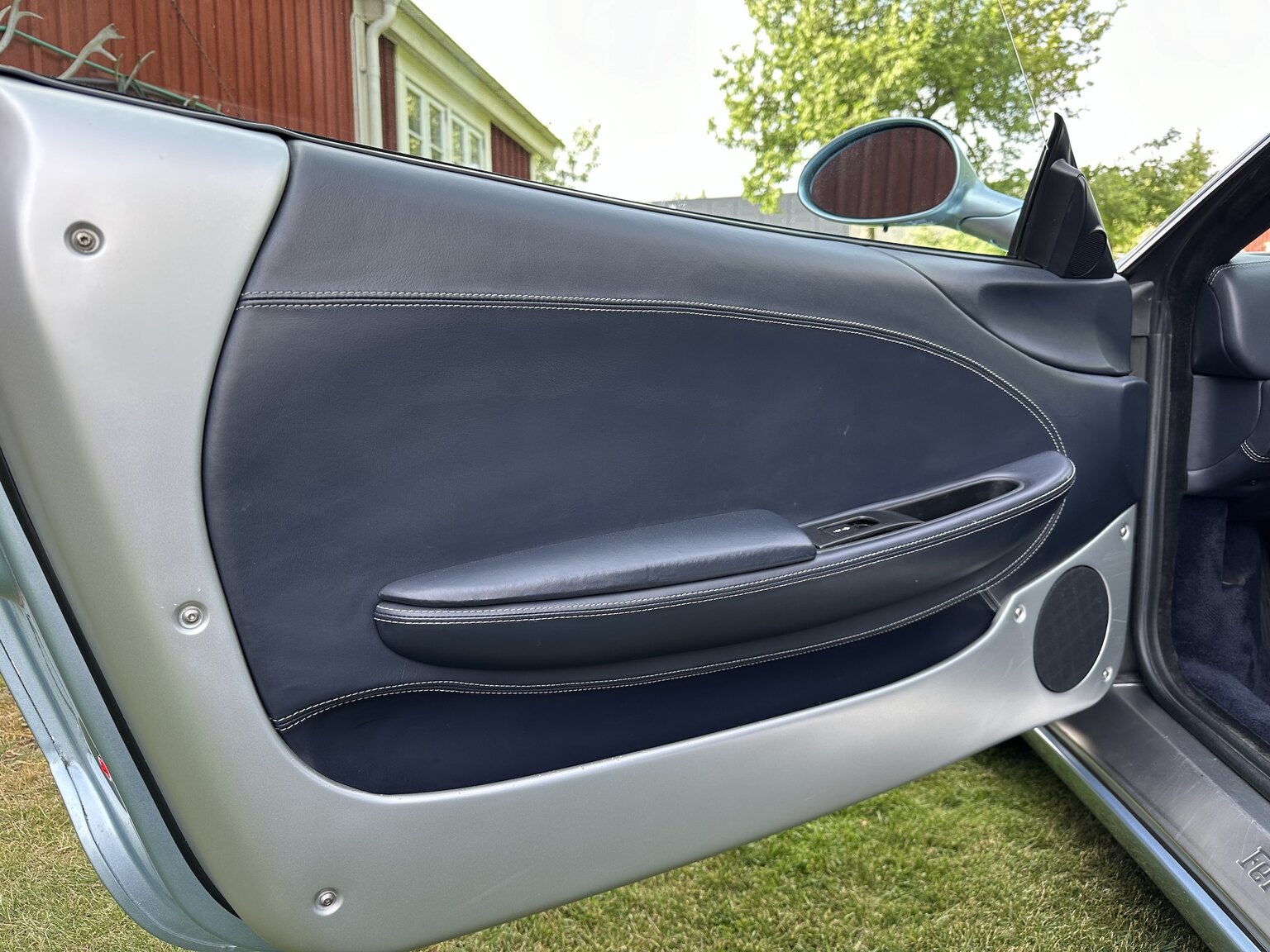 Interior image of 2001 Ferrari 360 Modena V8 Manual (3)