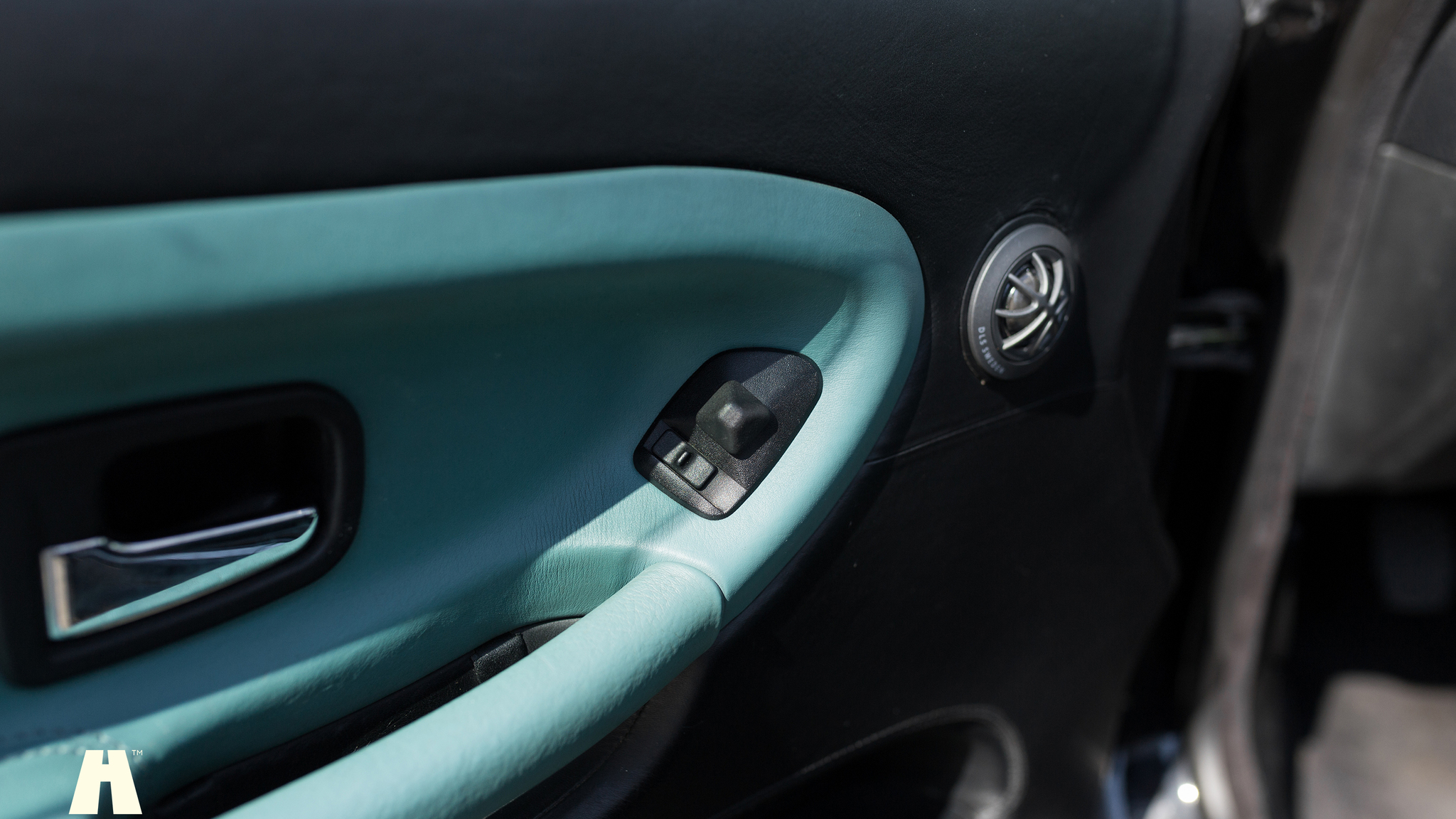 Interior image of 1996 BMW M3 3.2 Cabriolet (5)