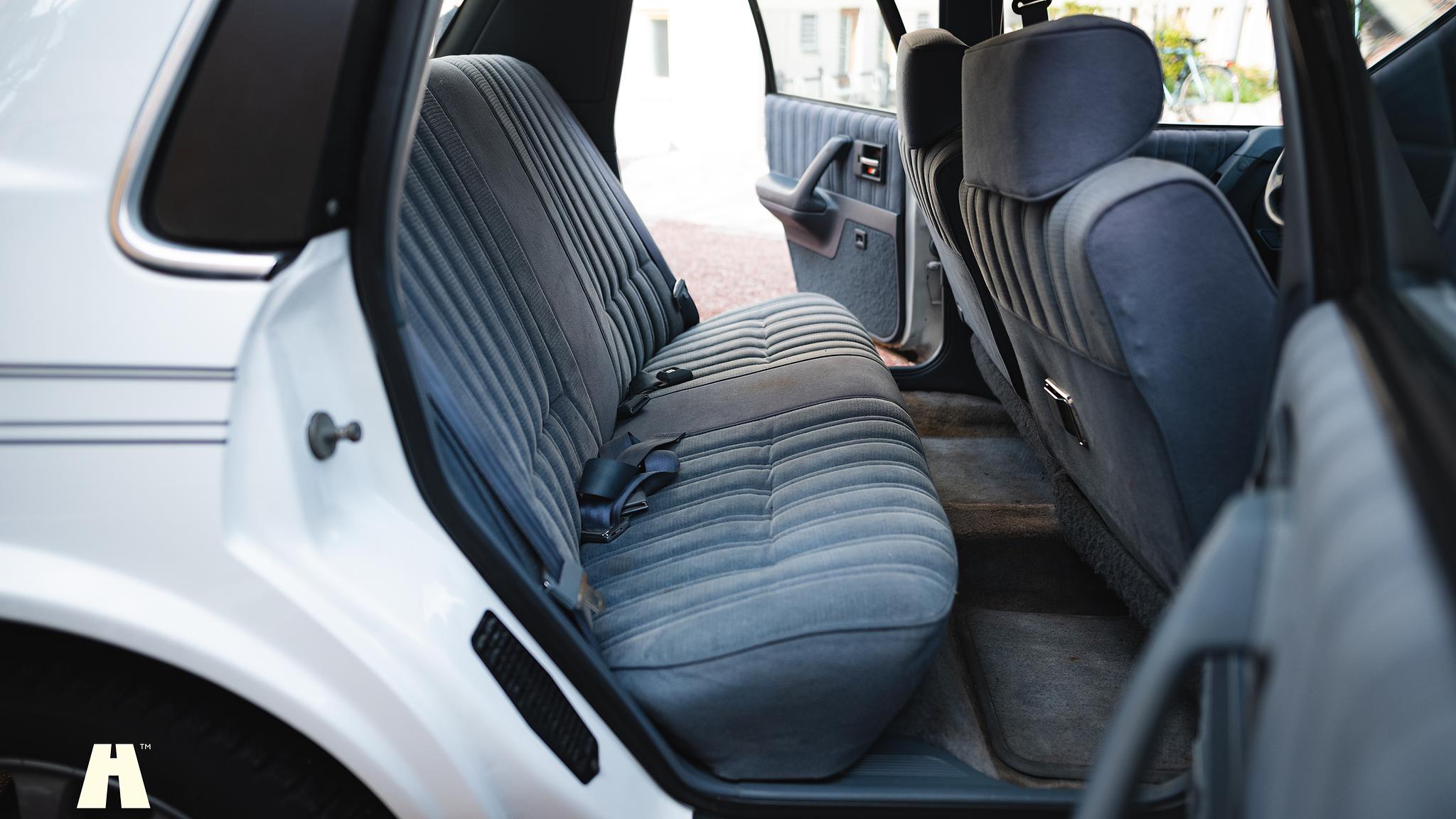 Innenraumfoto von 1994 Oldsmobile Cutlass Ciera Sedan 3.1 (98)