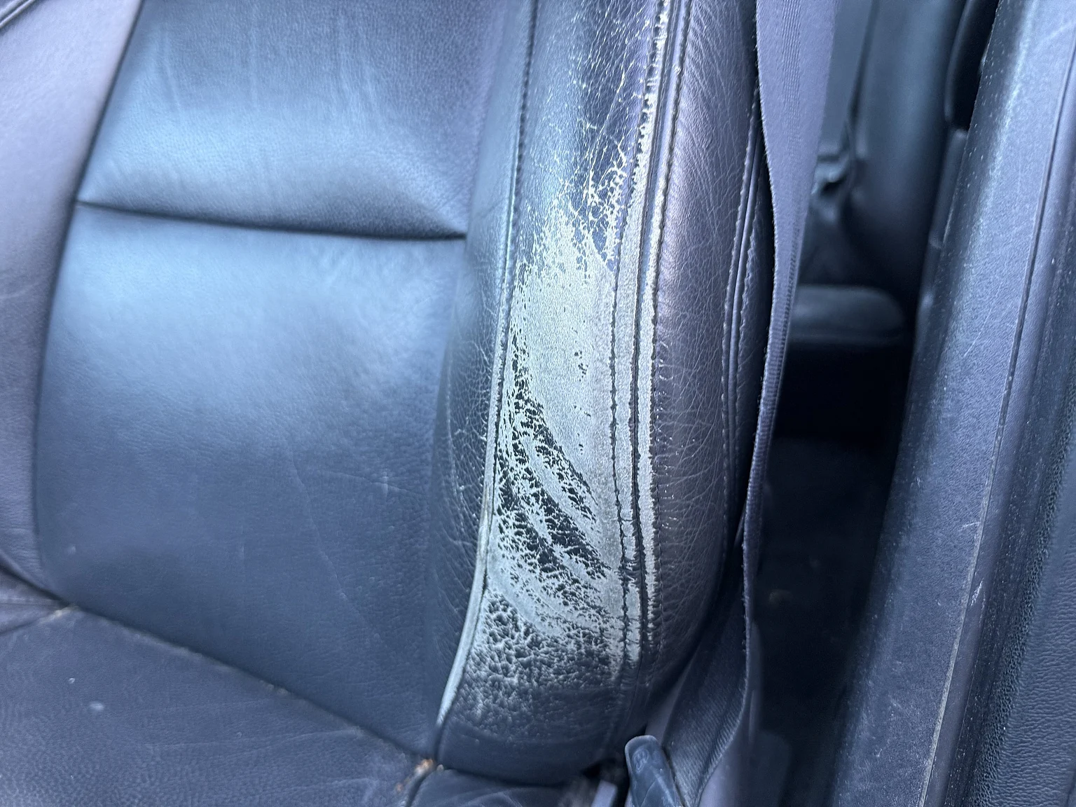 Interiörbild 2001 SAAB 9-3 Aero (17)