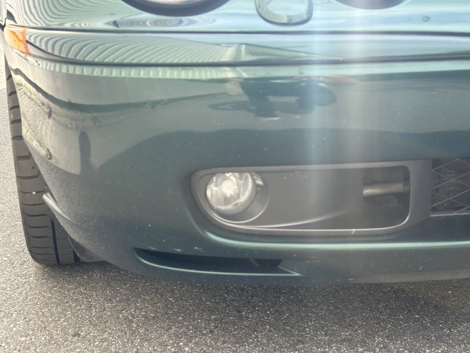 Exteriörbild på 2003 Jaguar S-Type R