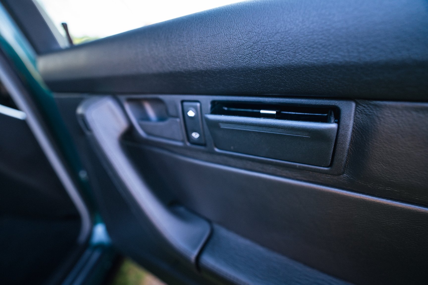 Interior image of 1993 BMW 525 tds "No Reserve Auction"