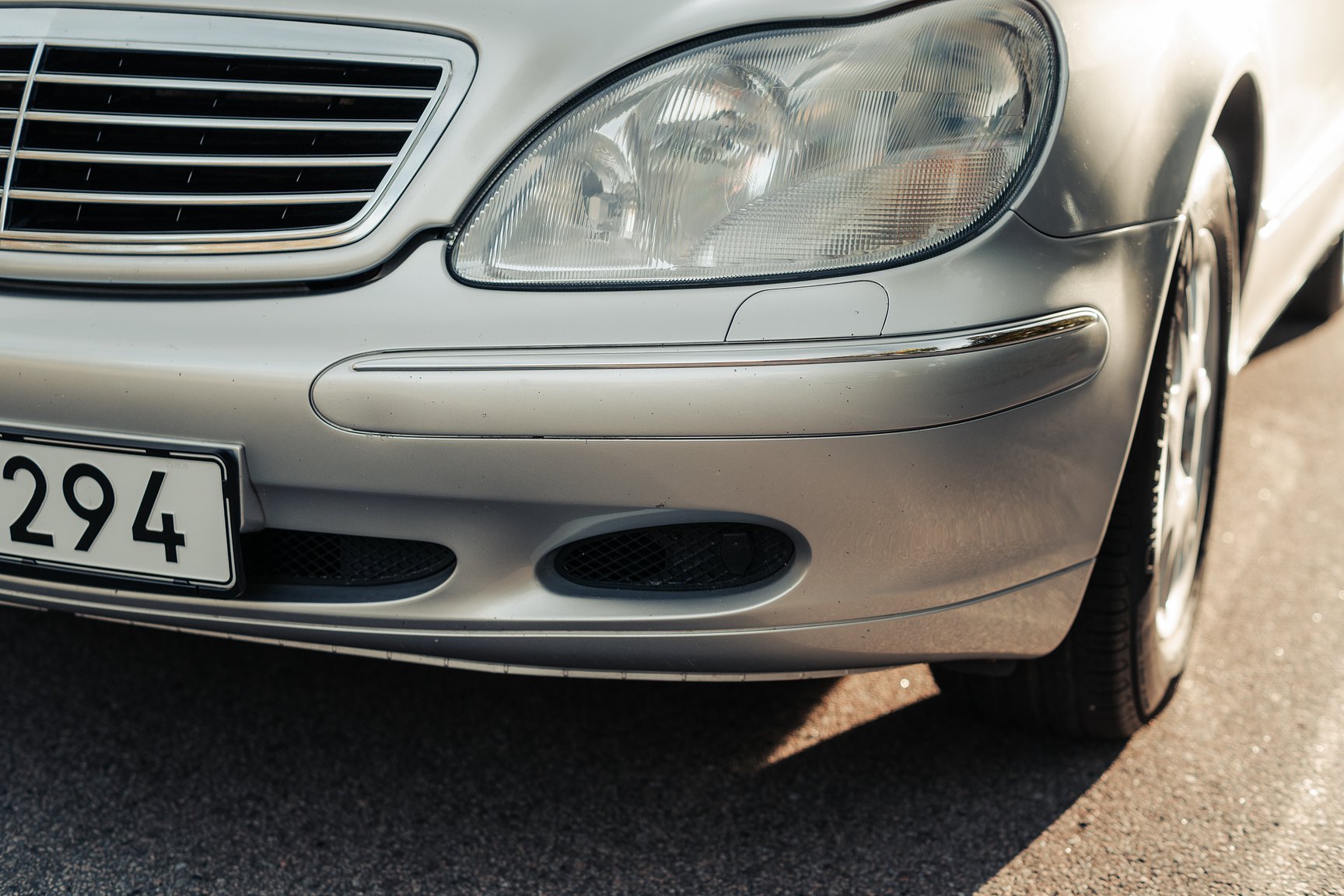 Exteriörbild på 1999 Mercedes-Benz S 320