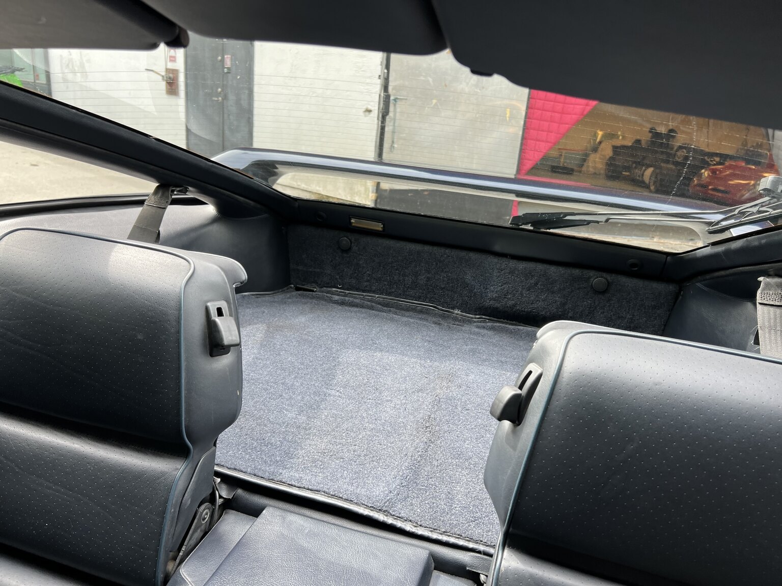 Interior image of 1993 Porsche 928 GTS