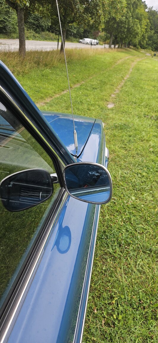 Exteriörbild på 1977 Volvo 242