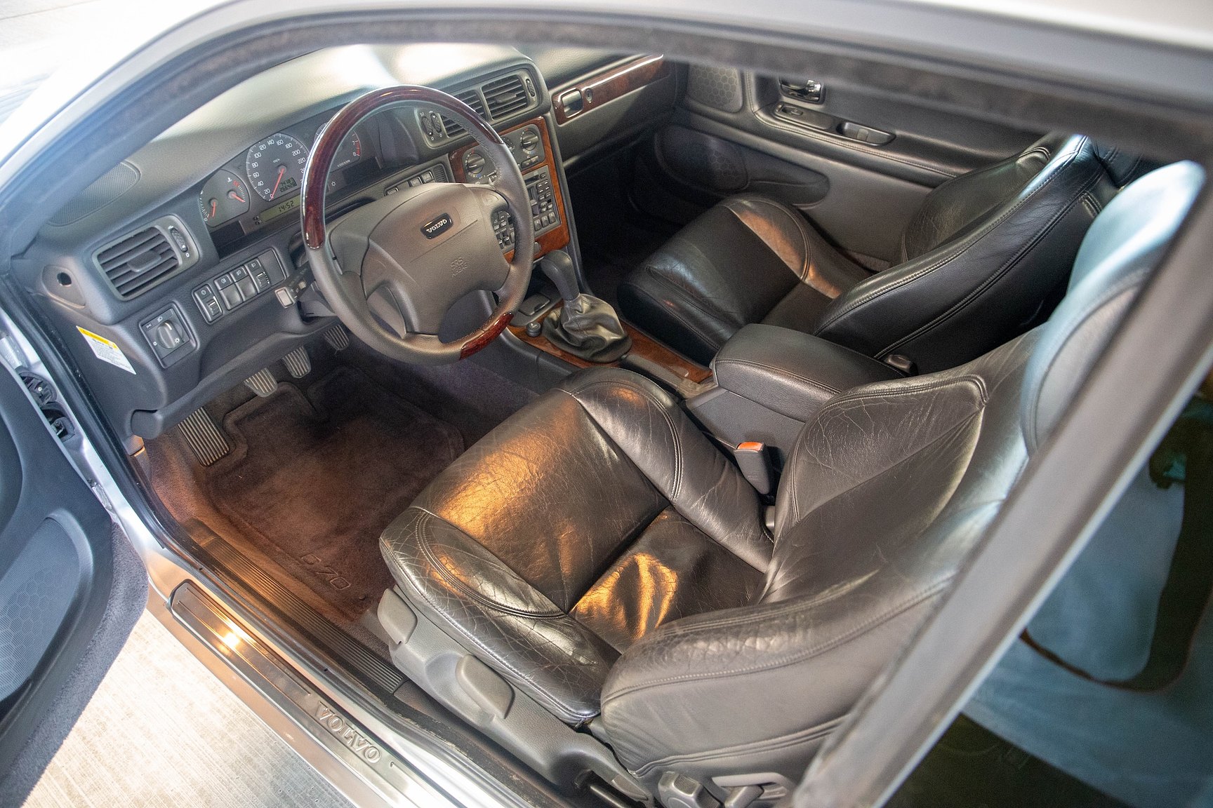 Interior image of 1999 Volvo C70 2.5 T Manuell