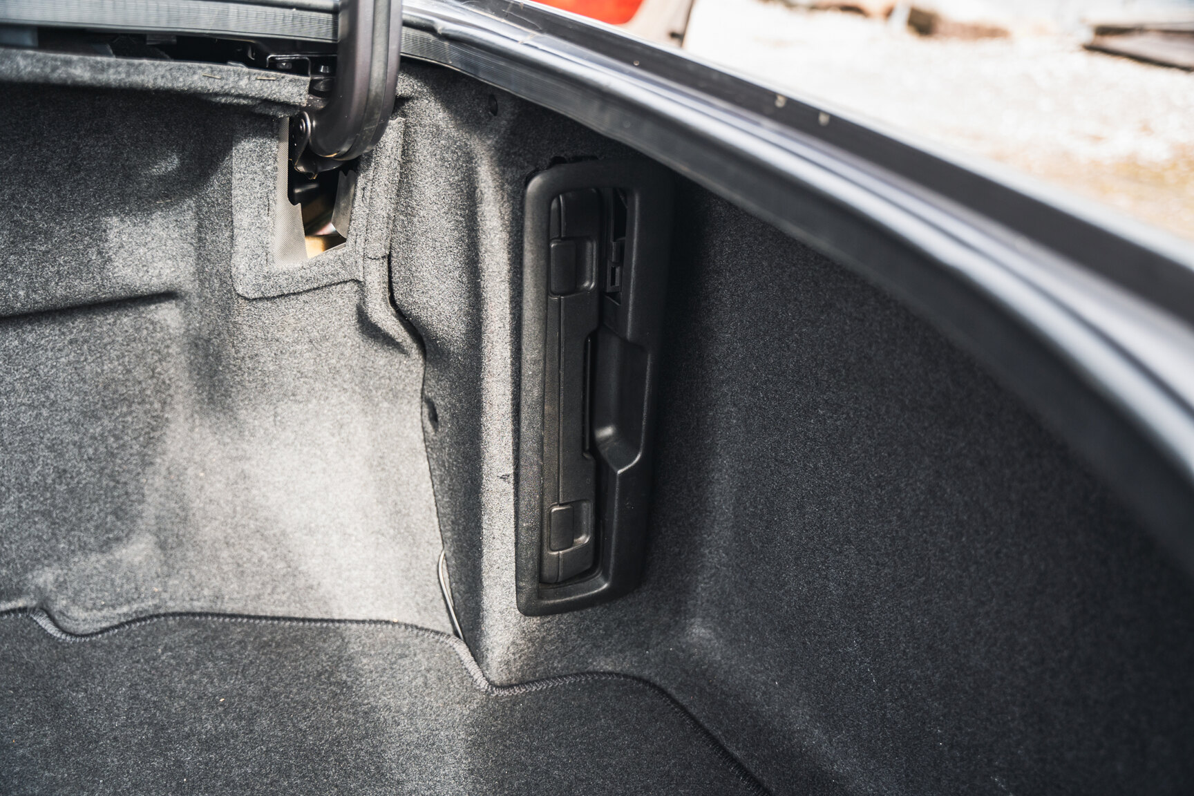 Interior image of 2000 Toyota Century